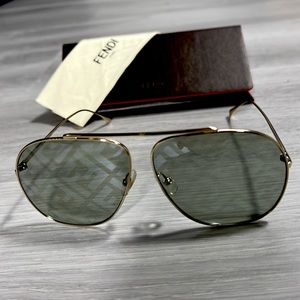 Authentic FENDI Unisex Pilot Sunglasses